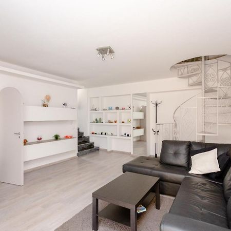 Domus Elisae Apartment Таорміна Екстер'єр фото