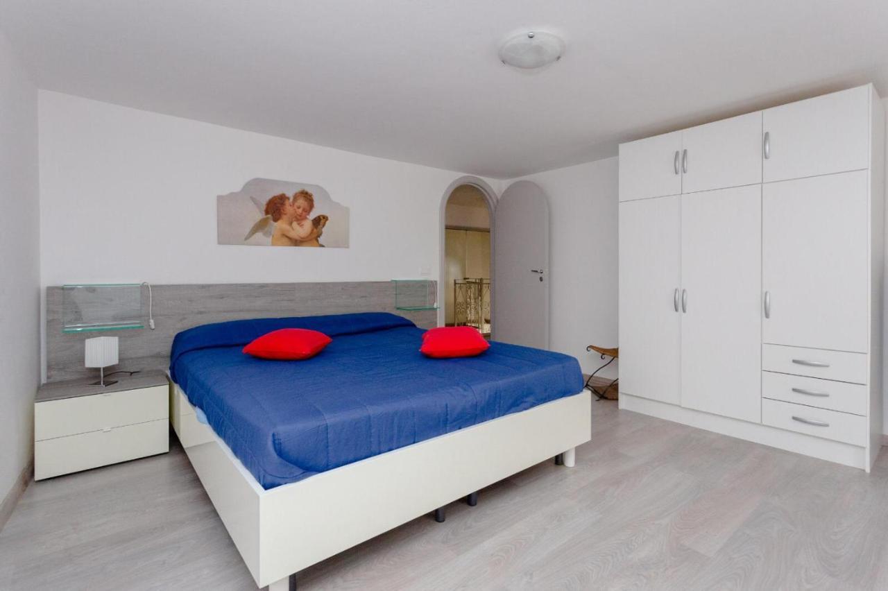 Domus Elisae Apartment Таорміна Екстер'єр фото