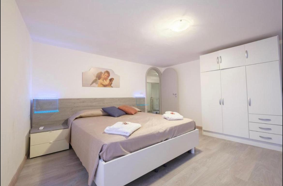 Domus Elisae Apartment Таорміна Екстер'єр фото